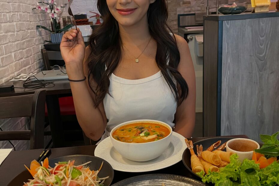 Olivia Thai - https://www.facebook.com/olivia.thai.2024